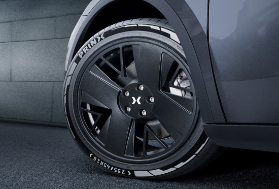 亚星会员平台EV轮胎现身央视双十一  创新助力向“新”行